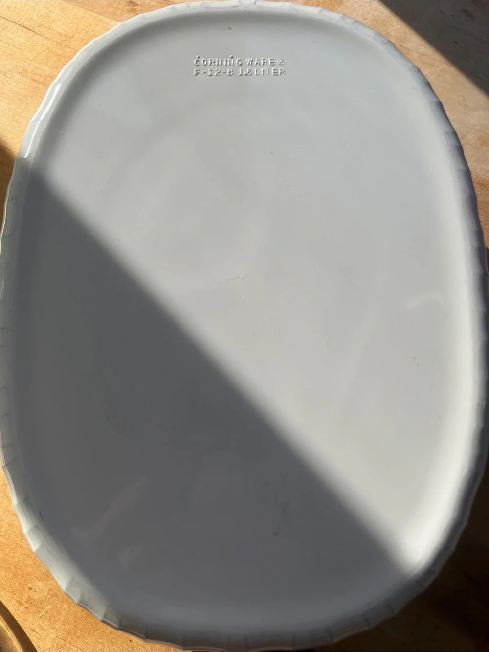 VTG Corning Ware F-12-B French White Oval Casserole w/ Pyrex Glass Lid Pre-Owned